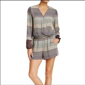 Harlowe And Graham Surplice Long Sleeve Romper S